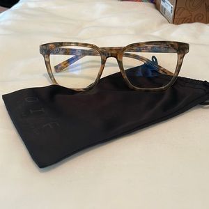 EUC DIFF blue light glasses